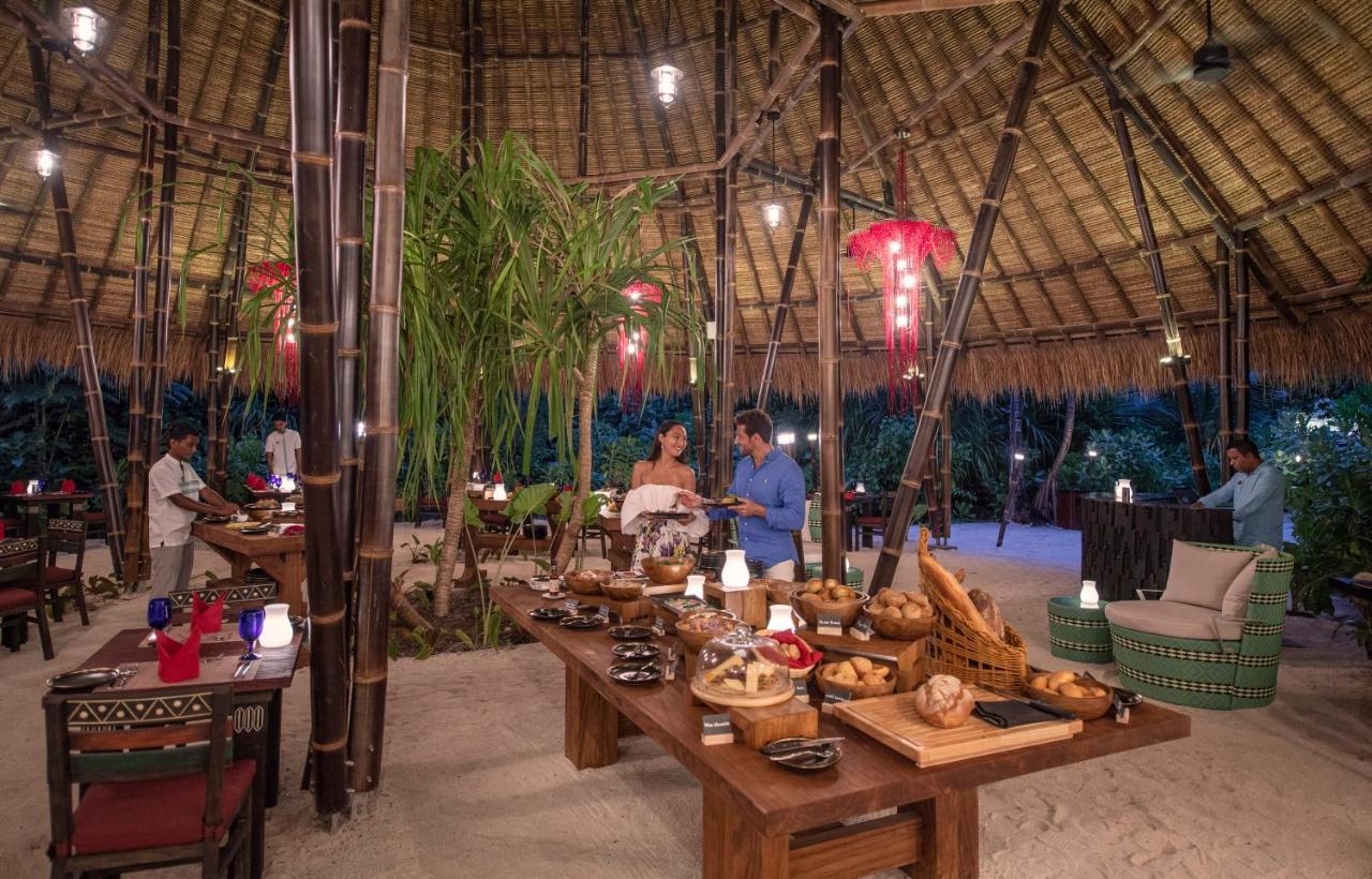 Meedhoo  Emerald Maldives Resort & Spa מראה חיצוני תמונה